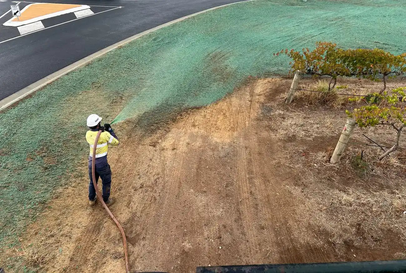 hydroseeding-roadside-slope-application